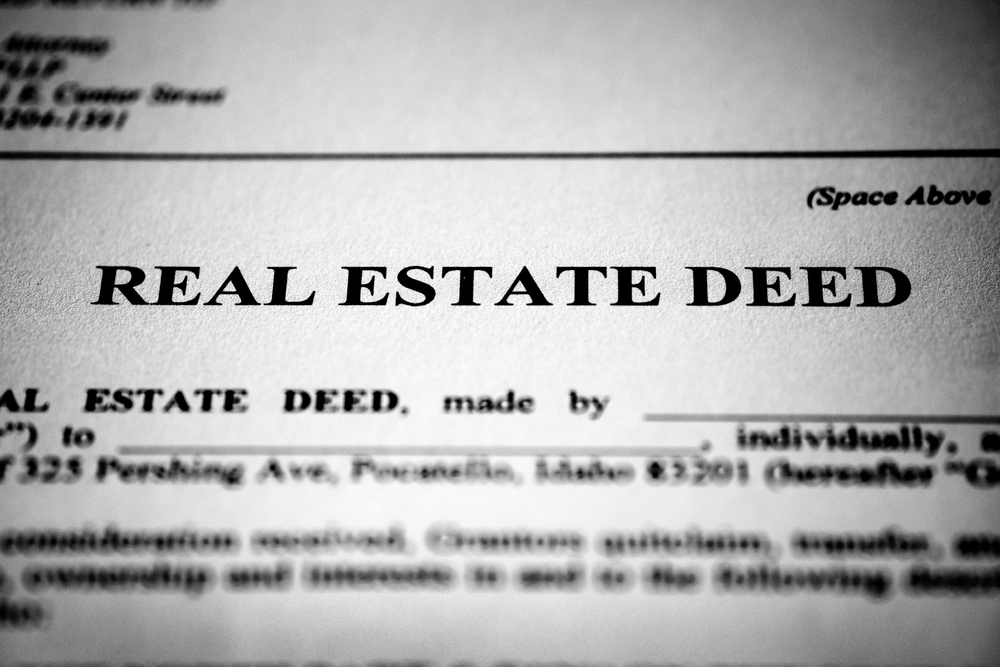 Real,Estate,Deed,To,Transfer,Ownership,Of,Land,Or,Property